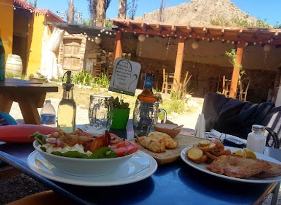argentina/tilcara/restaurant/el-puente-cafe-resto-bar