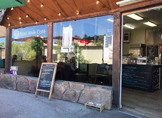 colorado/estes-park/restaurant/river-walk-cafe