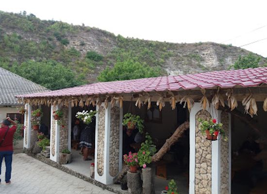 moldova/orheiul-vechi/restaurant/agropensiunea-la-popas