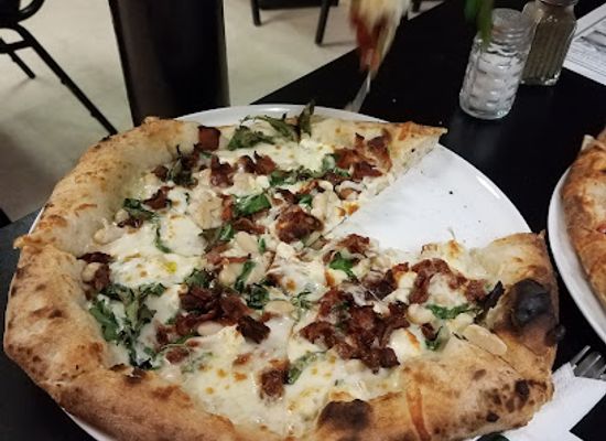 michigan/bay-city/restaurant/gulino-s-pizza-sons