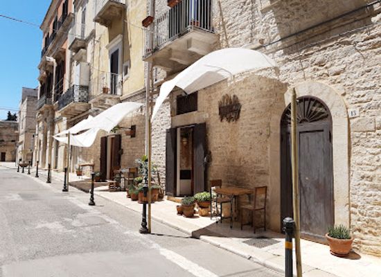 italy/apulia/restaurant/mezza-pagnotta