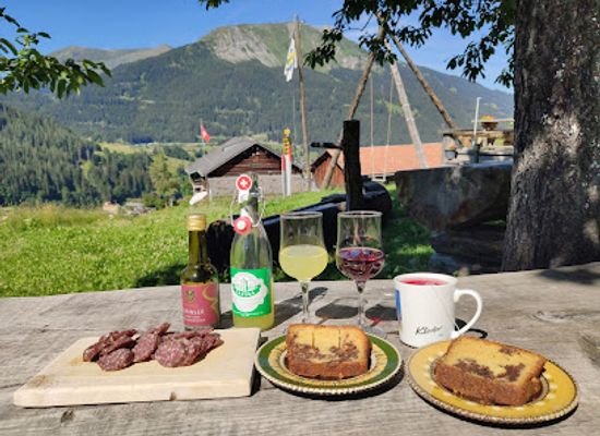 switzerland/klosters/restaurant/hennagada-basmabeizli-gadawag-klosters-pur