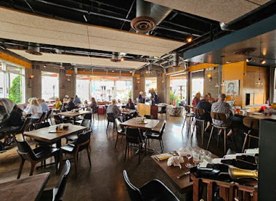 arizona/gilbert/restaurant/postino-east