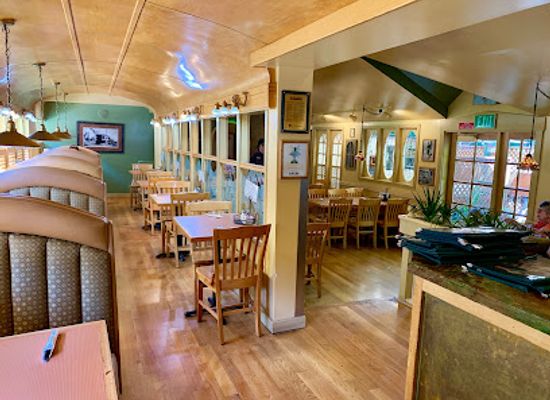 utah/west-desert/restaurant/ruth-s-diner