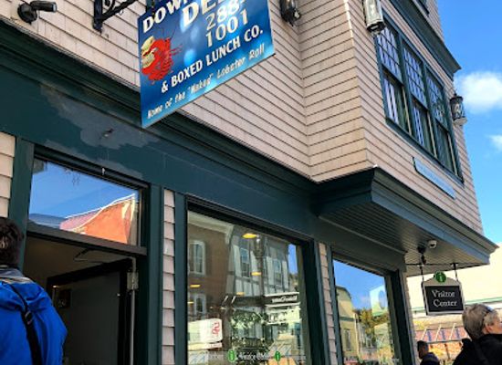 maine/bar-harbor/restaurant/downeast-deli-and-boxed-lunch-co