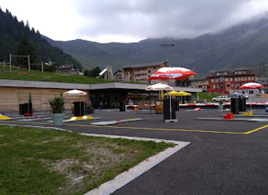 liechtenstein/sareis-trail/restaurant/schlucher-treff