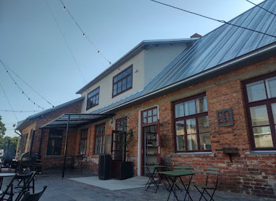 latvia/kuldiga/restaurant/duna-brewery-shop-taproom