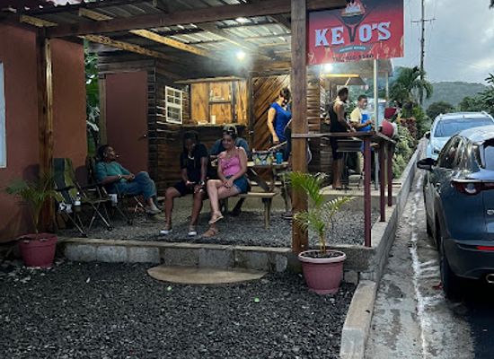 grenada/saint-andrew/restaurant/kevo-s-roadside-kitchen
