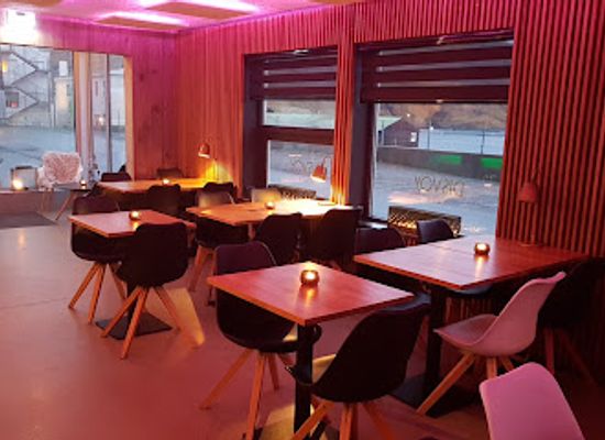 faroe-islands/sorvagur/restaurant/disvoy