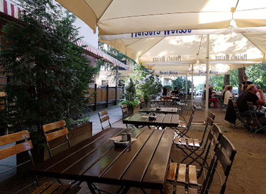 germany/berlin/charlottenburg/restaurant/schnitzelei