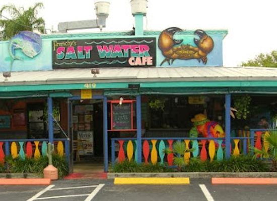 florida/clearwater/restaurant/frenchy-s-saltwater-cafe