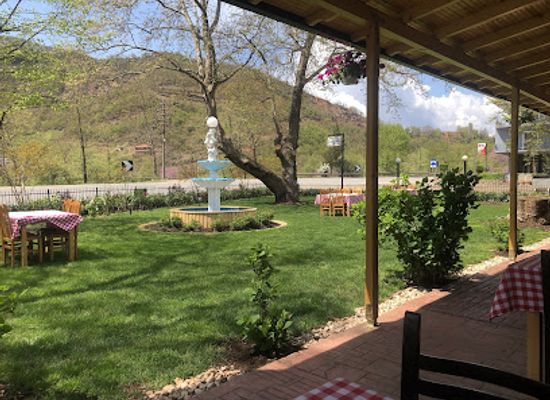 albania/librazhd/restaurant/taverna-ambienti