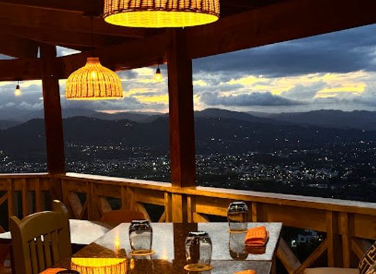 dominican-republic/sierra-de-bahoruco/restaurant/balcon-restaurant