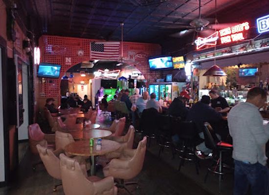 nebraska/columbus/restaurant/ski-s-bar-grill