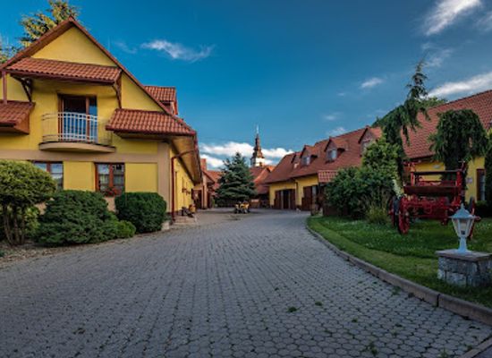 slovakia/tekov/restaurant/ranc-u-bobiho