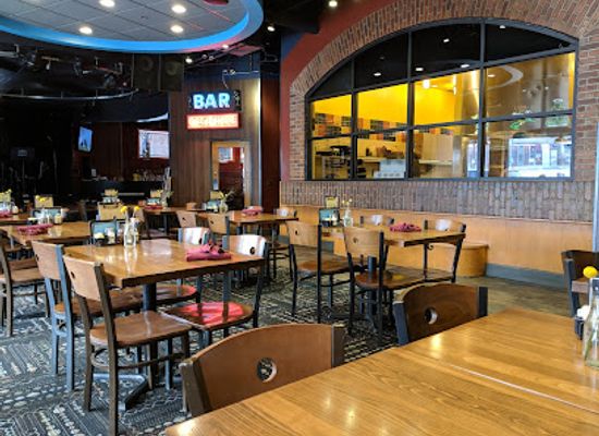 minnesota/duluth/restaurant/pizza-luce-duluth