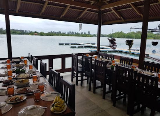 indonesia/bangka-belitung-islands/restaurant/rumah-makan-fega