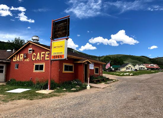 wyoming/carbon-county/restaurant/bear-bottom-bar-and-grill