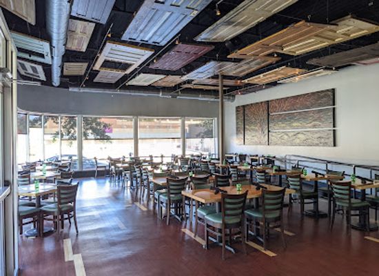 iowa/des-moines/restaurant/alba-restaurant