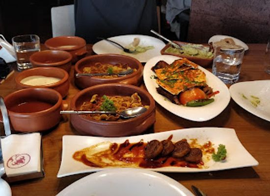 saudi-arabia/northern-borders/restaurant/lusin-restaurant-centria-mall