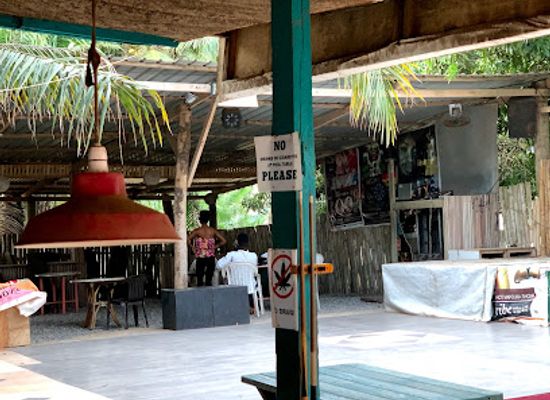 ghana/kokrobite/restaurant/tribe-bar-and-lounge