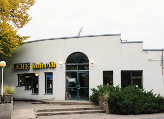 estonia/parnu-beach/restaurant/cafe-leaf
