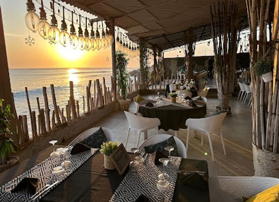 senegal/dakar/almadies/restaurant/restaurant-le-n-gor-pieds-dans-l-eau