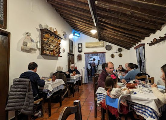portugal/evora/restaurant/restaurante-o-moinho-do-cu-torto