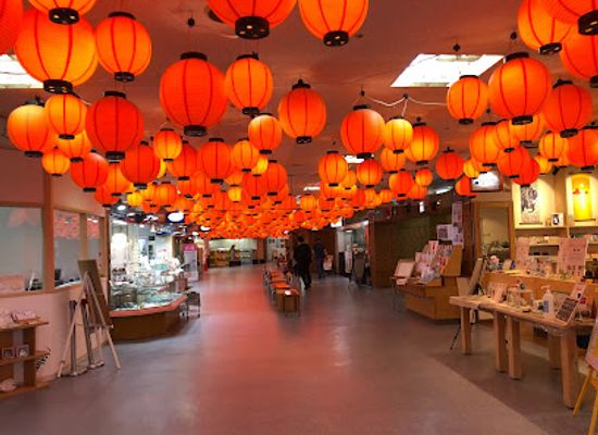 japan/ise-shima/restaurant/ise-meotoiwa-shopping-plaza