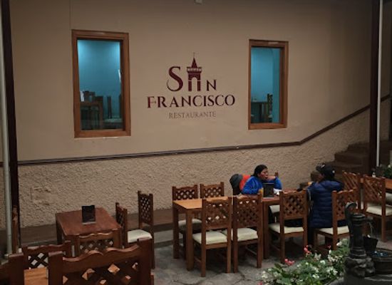 ecuador/otavalo/restaurant/museo-restaurante-san-francisco