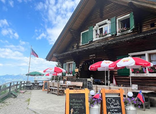 liechtenstein/sareis-trail/restaurant/gafadura-hutte-lav