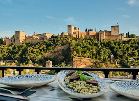 spain/granada/restaurant/restaurante-carmen-el-agua