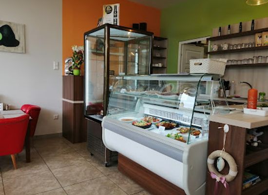 hungary/zalaegerszeg/restaurant/vegan-bazis-etterem