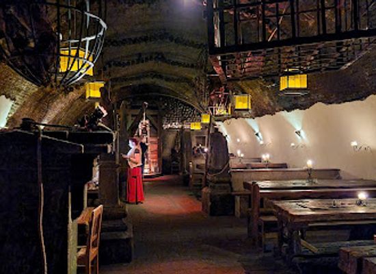 czechia/north-bohemia/restaurant/stredoveka-krcma