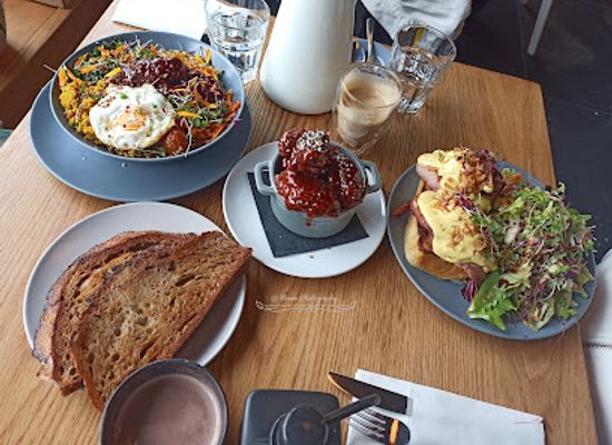 ireland/kilkenny/restaurant/aran-artisan-bakery-bistro