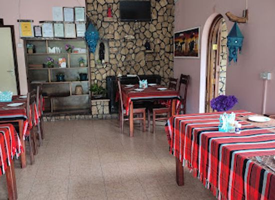 tanzania/arusha/restaurant/hot-tandoor-village