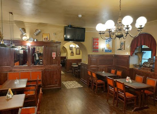 hungary/debrecen/restaurant/belga-etterem-es-sorozo