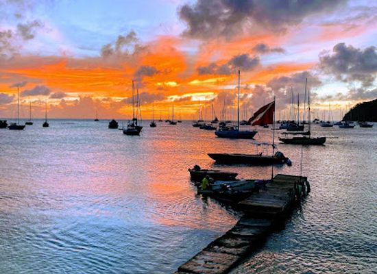 grenada/carriacou-and-petite-martinique/restaurant/crazy-beach-corner-cbc