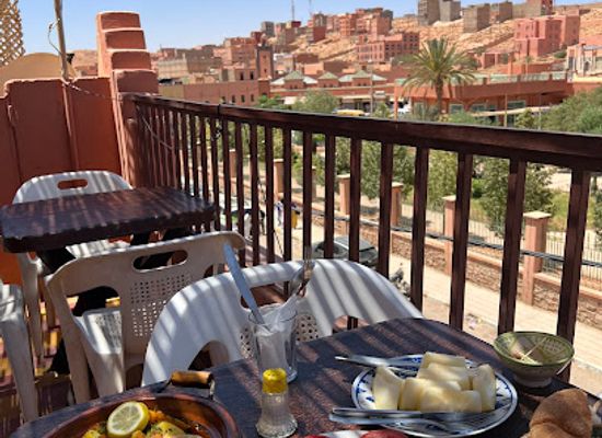 morocco/saharan-morocco/restaurant/restaurant-cafe-central