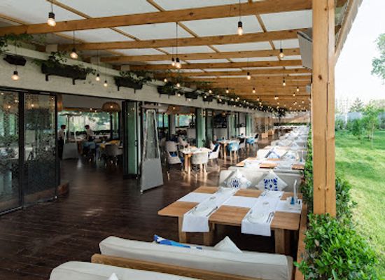 uzbekistan/tashkent-region/restaurant/azur-terrace-garden