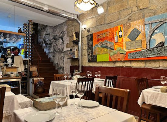 portugal/porto/ribeira/restaurant/jimao-tapas-e-vinhos