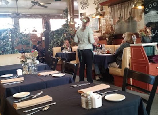 nevada/carson-city/restaurant/garibaldi-s-italian-kitchen