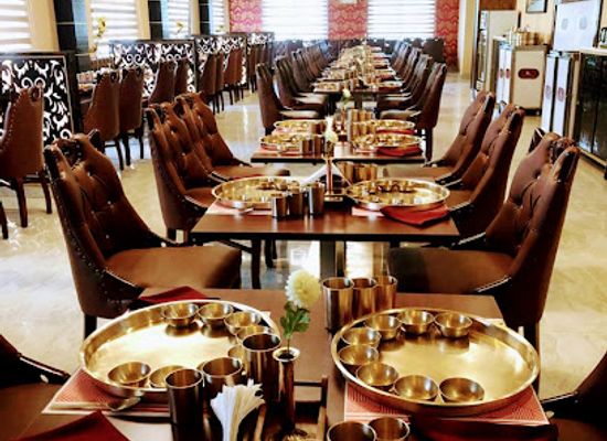 india/varanasi/restaurant/shree-shivay-thali-dining-varanasi