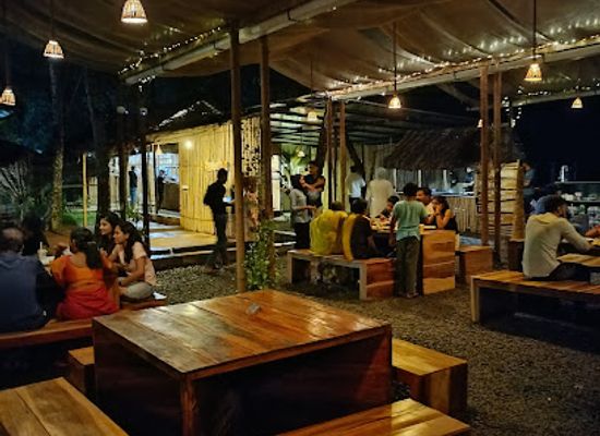india/kerala-backwaters/restaurant/swargam