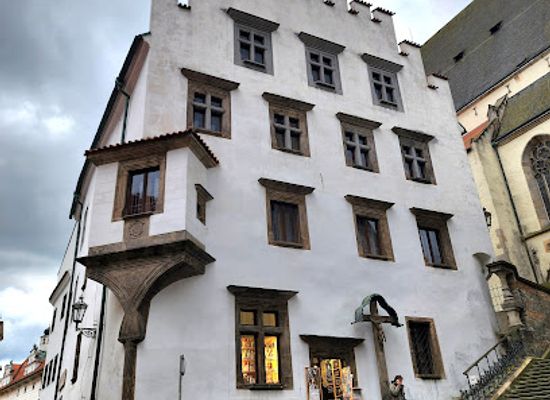 czechia/cesky-krumlov/restaurant/tavern-of-the-two-maries