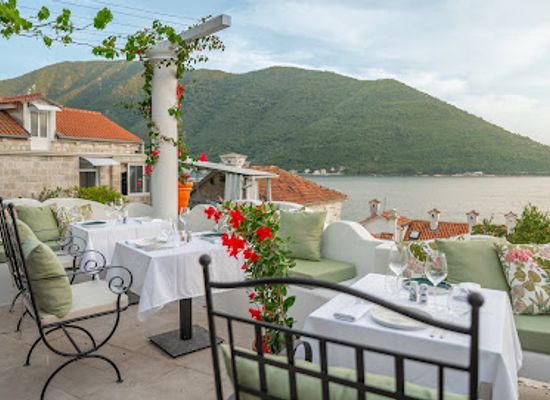 montenegro/montenegrin-littoral/restaurant/trattoria-rosmarino