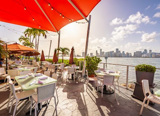 florida/miami/restaurant/rusty-pelican-miami