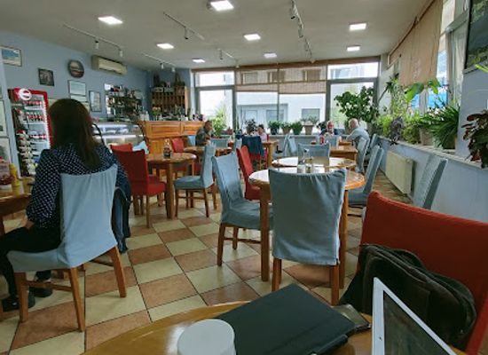 mongolia/karakorum/restaurant/millie-s-espresso