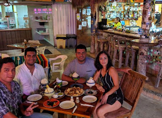 mexico/cozumel/restaurant/wet-wendy-s