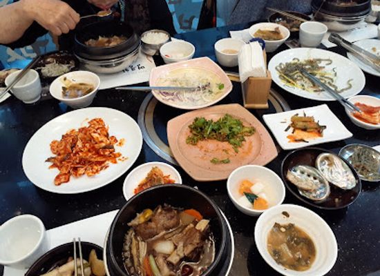 south-korea/seoul/insadong/restaurant/hanuso